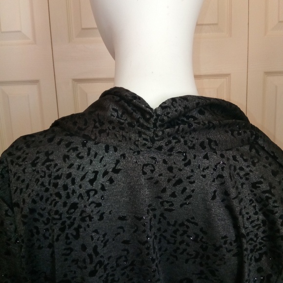 Laura Scott Petite Blouse - Picture 5 of 5